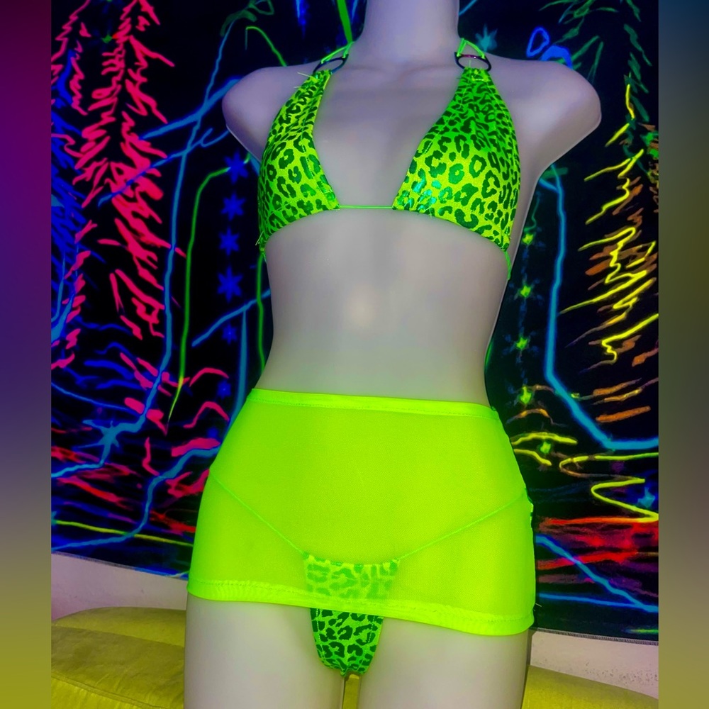 RAVEWEAR EDC OUTFIT EXOTIC DANCEWEAR SET POLEDANCE STRIPPER OUTFIT